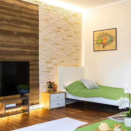 Koszikla Vendeghaz A Csendes Pihenesre Vagyoknak! Holiday home Kismaros