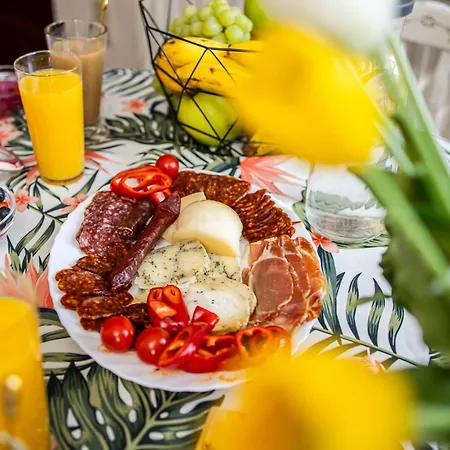 Koszikla Vendeghaz A Csendes Pihenesre Vagyoknak! بيت للعطل