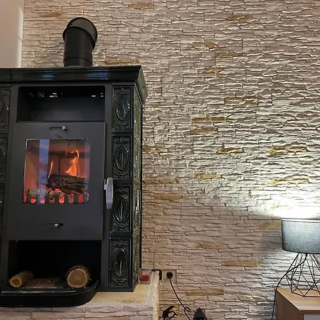 Koszikla Vendeghaz A Csendes Pihenesre Vagyoknak! Feriehus Verőcemaros